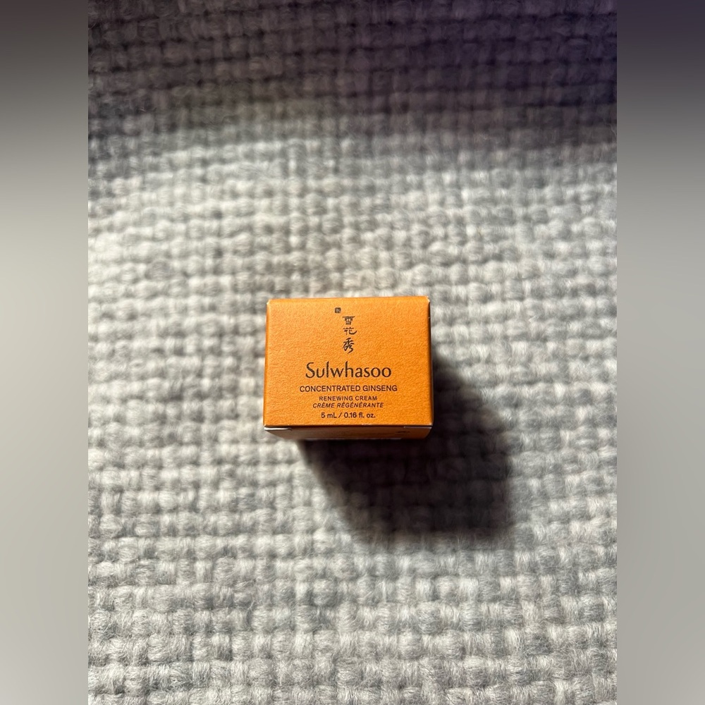 Sulwhasoo: Concentrated Ginseng Renewing Cream (5ml)